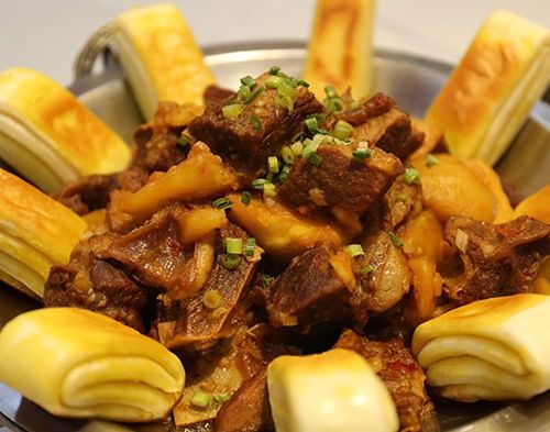 牛排焖饼