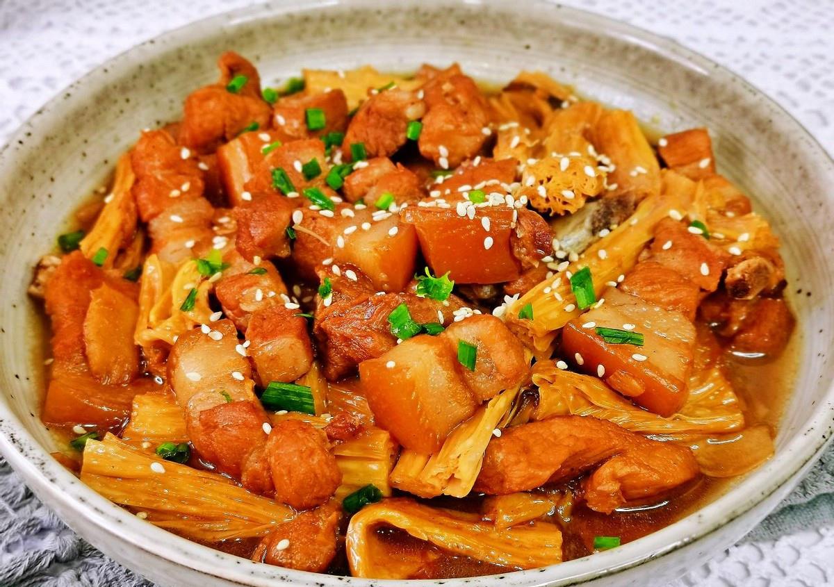 红烧肉炖豆腐